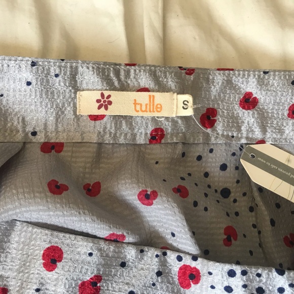 Tulle Pencil Skirt with Poppies - Picture 8 of 10